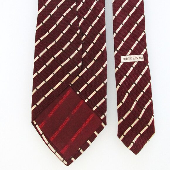 Giorgio Armani Men's Silk Tie - Picture 4 of 5